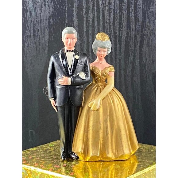 Wilton Other - Vintage Wilton Golden Anniversary Wedding Bride & Groom Cake Topper Hong Kong